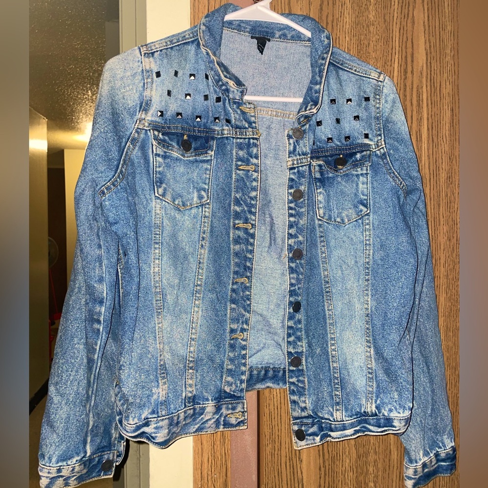 Studded Jean Jacket | Medium Wash